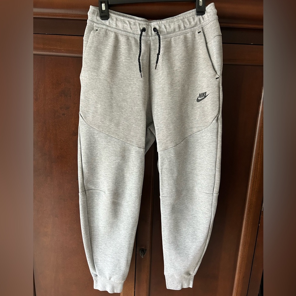 Nike Tech sweatpants